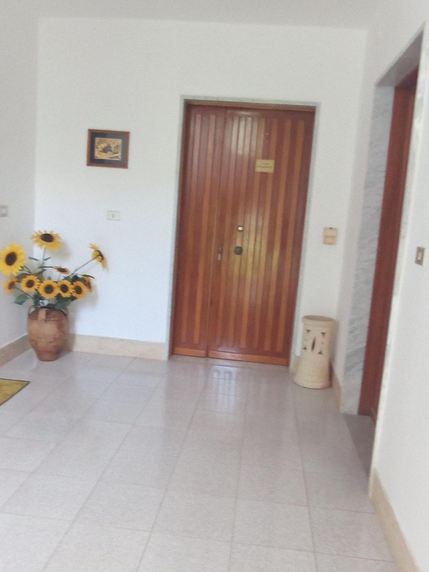 Residenza Longobardi Apartment วิโบนาติ ภายนอก รูปภาพ